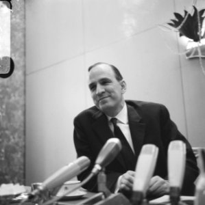 Persconferenties, filmregisseurs, potretten, Bergmann, Ingmar, Bestanddeelnr 919-6656