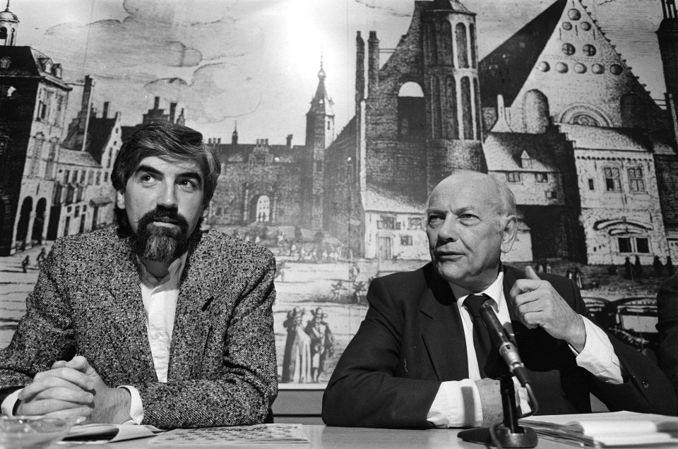 Persconferentie PvdA over verkiezingsprogramma voorzitter Max van de Berg en re, Bestanddeelnr 933-4933