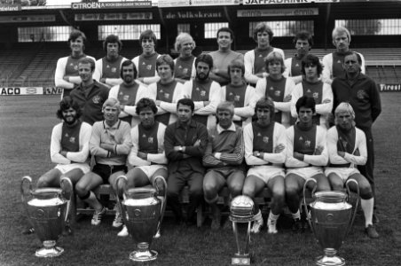 Persdag bij Ajax, selectie 197677, Bestanddeelnr 928-6995