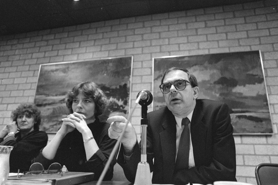 Persconferentie PvdA over programmatische vernieuwing voorzitter Marjanne Sint , Bestanddeelnr 934-1193