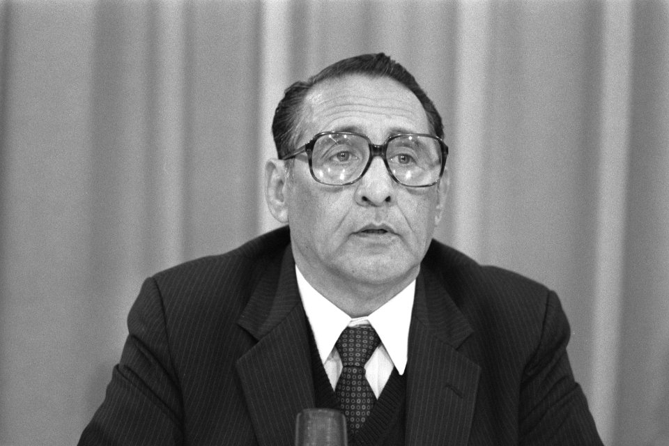 Persconferentie president Duarte , kop, Bestanddeelnr 934-1069