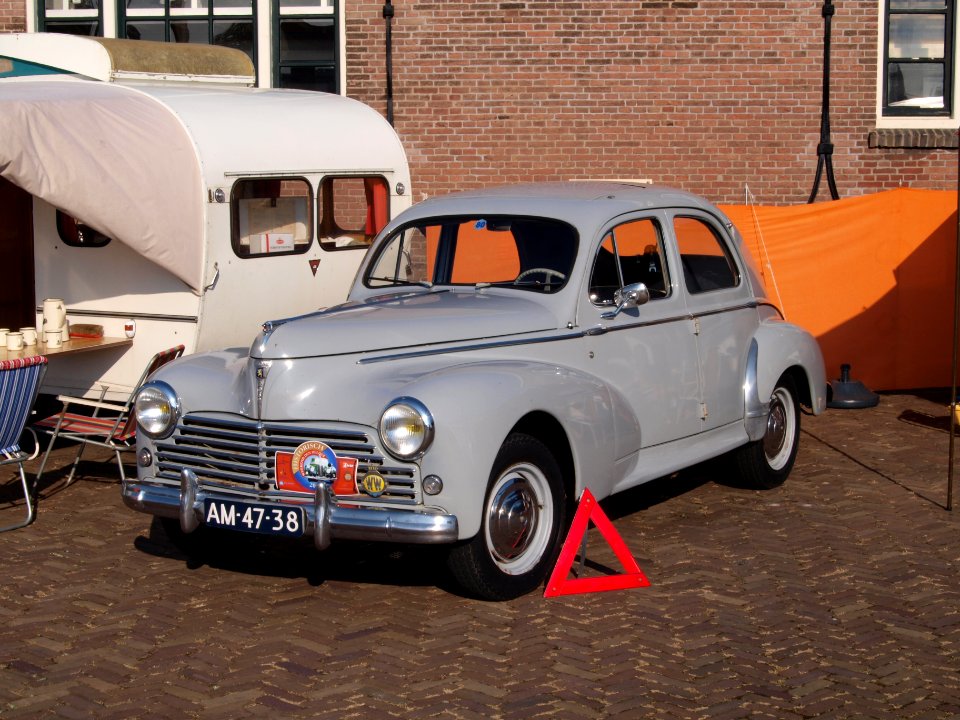 Peugeot 203 C (1957), Dutch licence registration AM-47-38 pic2