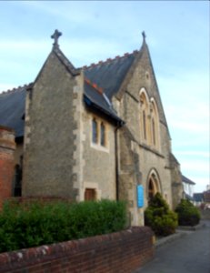 Petersfield United Reformed Church, College Street, Petersfield (July 2019) (1)
