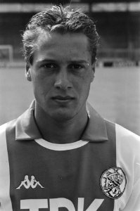 Persdag Ajax 10 Frank Rijkaard , 20 John van t Schip 21 Arnold Scholten , 22, Bestanddeelnr 934-0329
