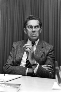 Persconferenties, portretten, ministers-presidenten, bezoeken, Bestanddeelnr 931-0107
