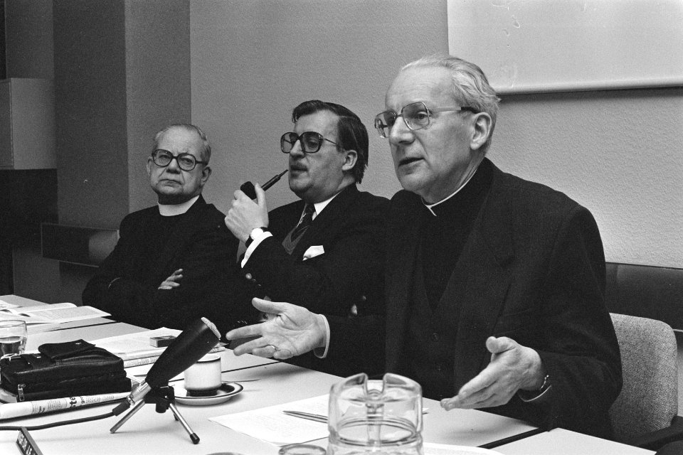 Persconferentie RK Kerkgenootschap m.b.t. brief van de bisschoppen over oecumene, Bestanddeelnr 933-8793