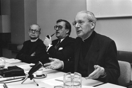 Persconferentie RK Kerkgenootschap m.b.t. brief van de bisschoppen over oecumene, Bestanddeelnr 933-8793