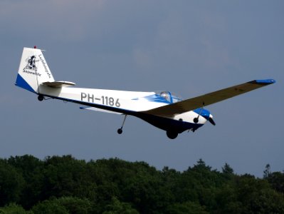 PH-1186, Scheibe SF-25C Falke CN 44181 at Hilversum Airport (ICAO EHHV), photo-21