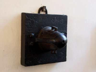 Petarder, used to rupture fortress gates made of rosewood and the like, pic1