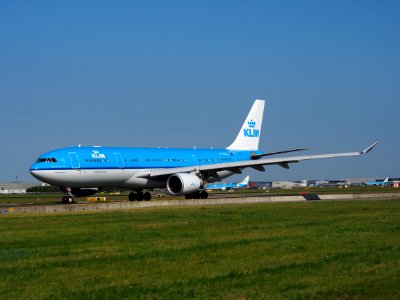 PH-AOD KLM Royal Dutch Airlines Airbus A330-203 - cn 738 taxiing 21july2013 pic-003