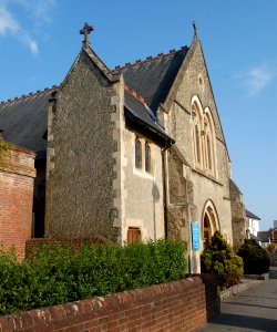 Petersfield United Reformed Church, College Street, Petersfield (July 2019) (6)