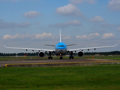 PH-AOD KLM Royal Dutch Airlines Airbus A330-203 taxiing at Schiphol (AMS - EHAM), The Netherlands, 18may2014, pic-3