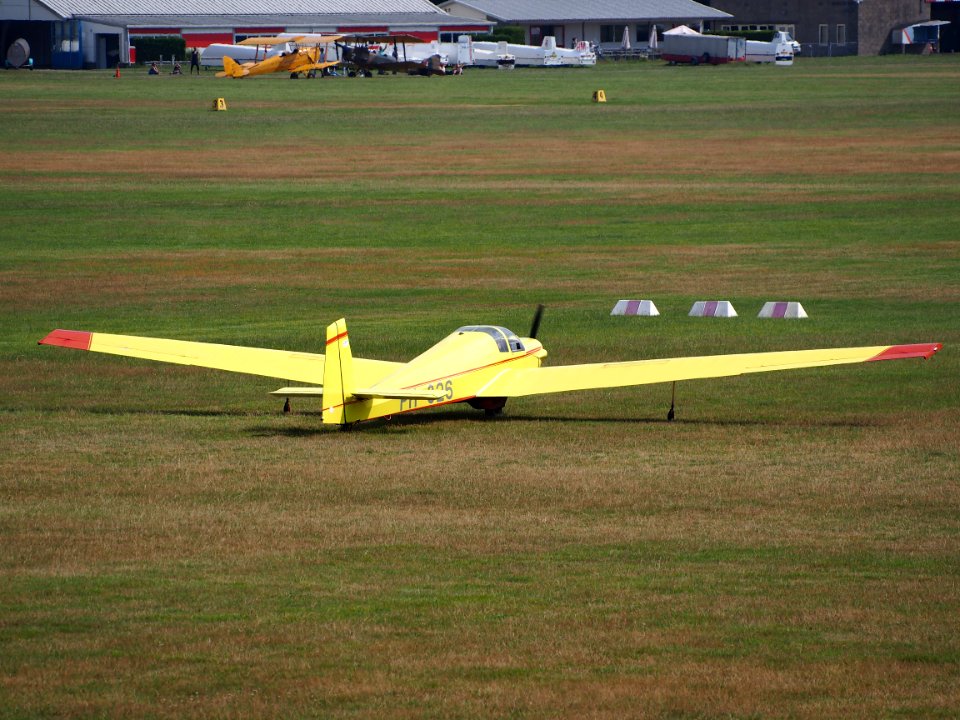 PH-826 Scheibe SF 25 B, at Hilversum Airport (ICAO EHHV), photo-13