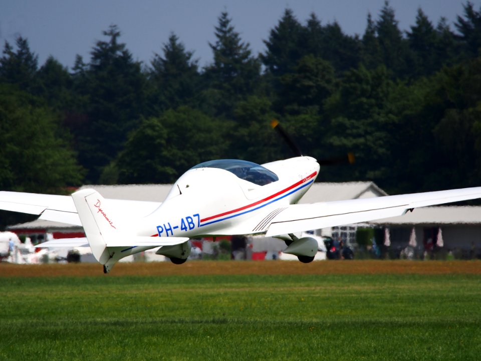 PH-4B7 Aerospool Dynamic WT9 at Hilversum Airport (ICAO EHHV), photo-9