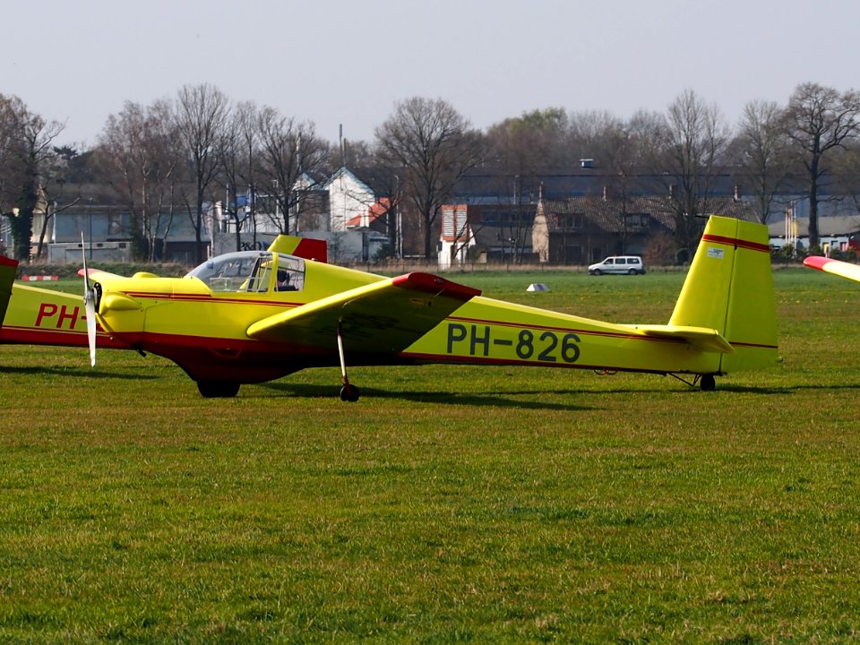 PH-826, Scheibe SF 25 B at Hilversum Airport (ICAO EHHV)