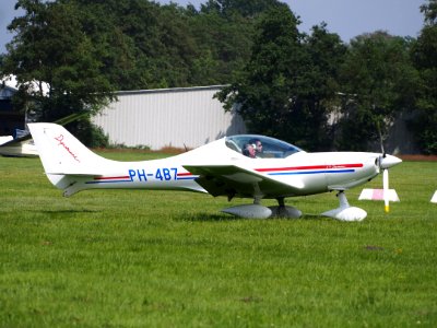 PH-4B7 Aerospool Dynamic WT9 at Hilversum Airport (ICAO EHHV), photo-4