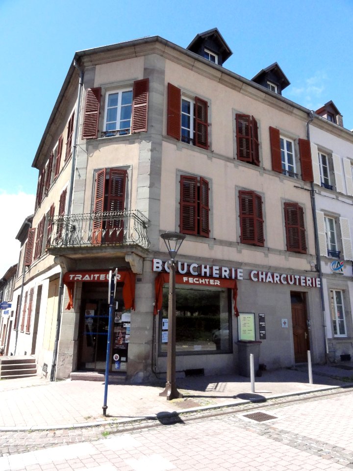 Phalsbourg (Moselle) Place d'Armes 10 MH