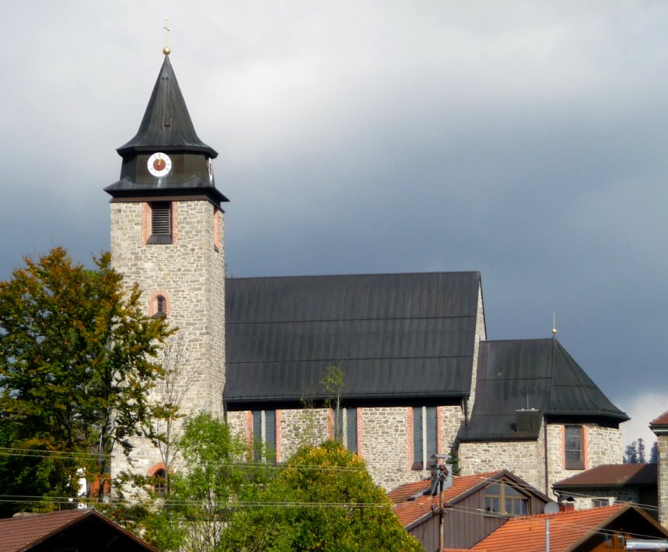 Pfarrkirche Schoenbrunn am Lusern