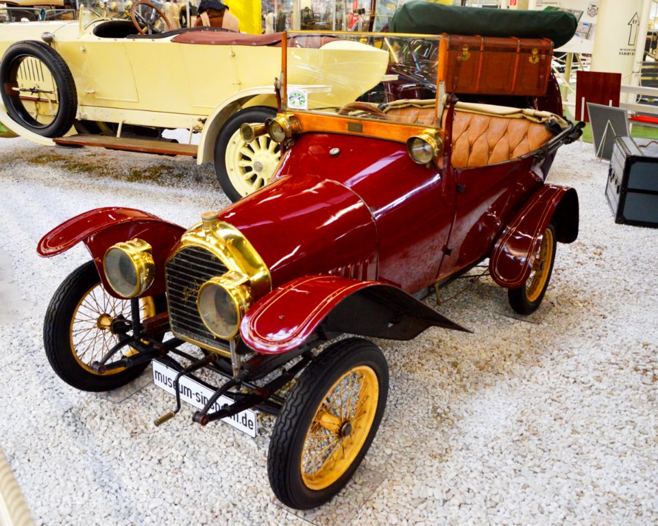 Peugeot Bebe 1912. view left side. Spielvogel 2013