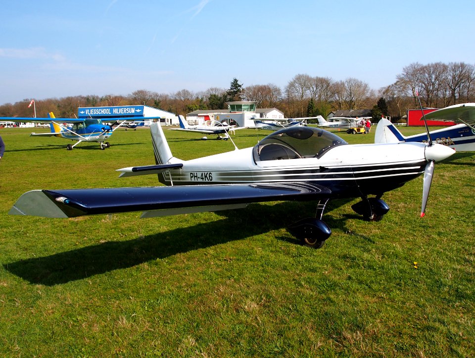 PH-4K6, Czech AC Wor, CH 601 XL at Hilversum Airport (ICAO EHHV), photo3
