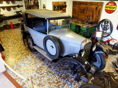 Peugeot in the workshop photo 1