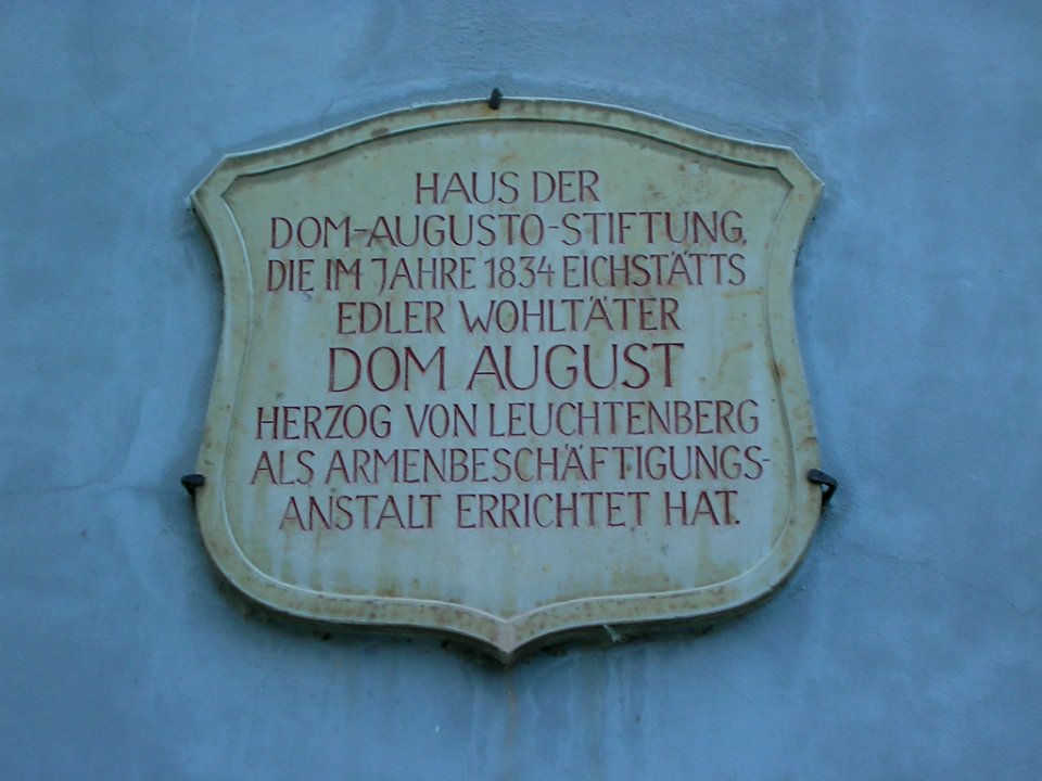 Pfahlstr 2 Eichstätt -Infotafel Domplatz