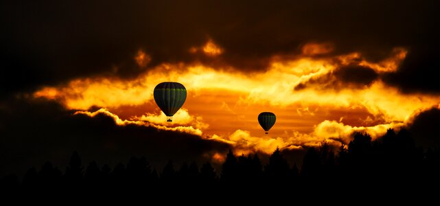 Hot air balloon ride flying balloon