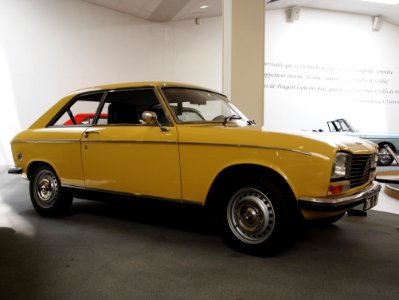Peugeot 304 Coupe photo 2