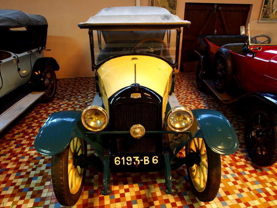 Peugeot at the Musée Automobile de Vendée pic2