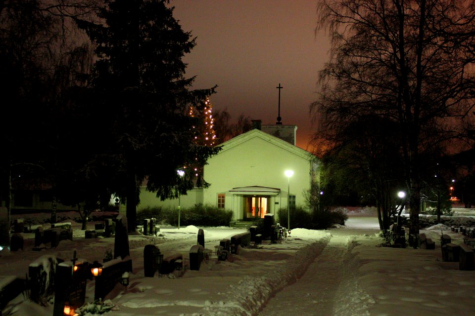 Peurasaari Cemetery Kemi 20111230
