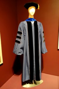 Ph.D. academic regalia for Philosophy, George Washington University - Textile Museum, George Washington University - DSC09493