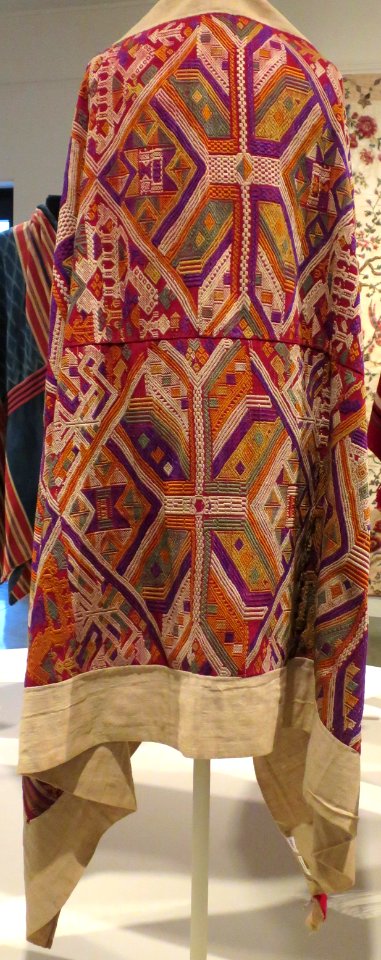 Phaa tuum luuk (baby blanket) from Laos, Honolulu Museum of Art 11431.1
