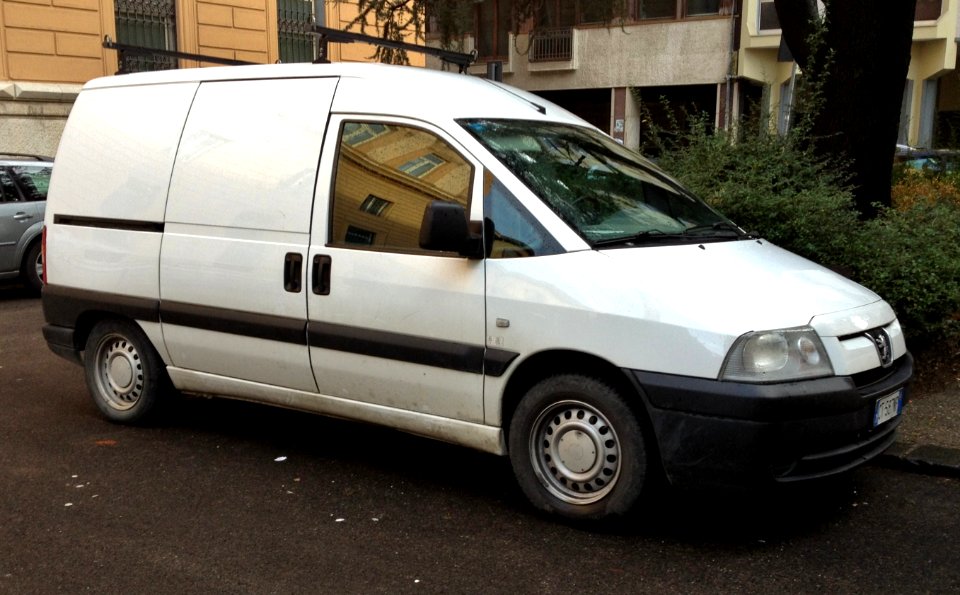 Peugeot Expert facelift