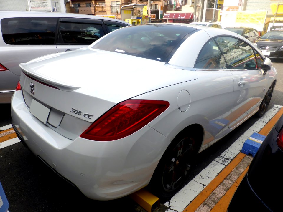 Peugeot 308CC rear