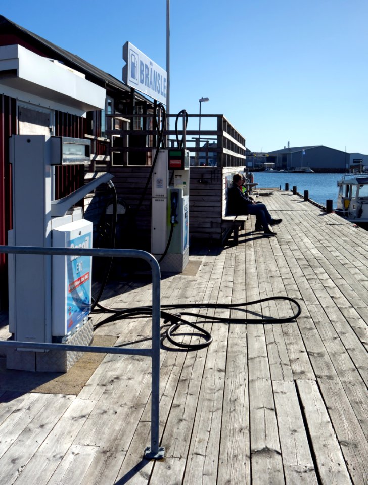 Petrol station for boats on Gullmarskajen 2
