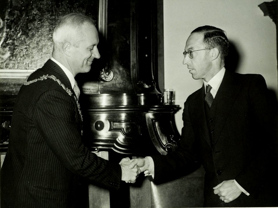 Phaff, Mr. H.E. NL-HlmNHA 5400464071