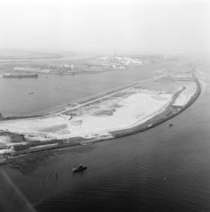 Petroleumhavens, Maasvlakte, Bestanddeelnr 250-8141