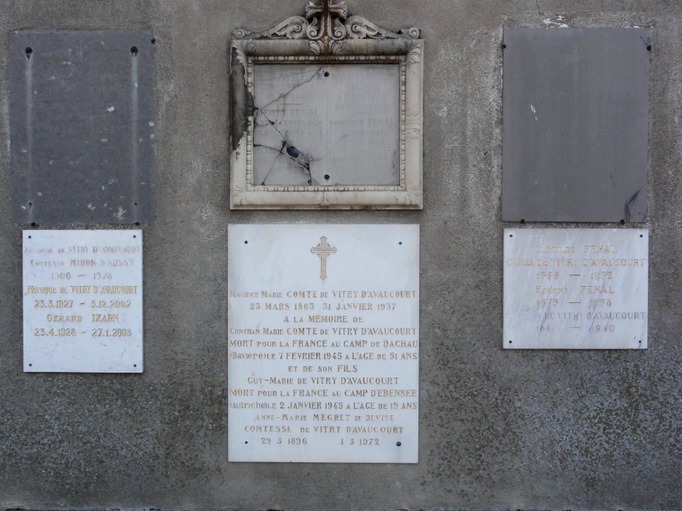 Pexonne (M-et-M) église, plaques memorials de guerre