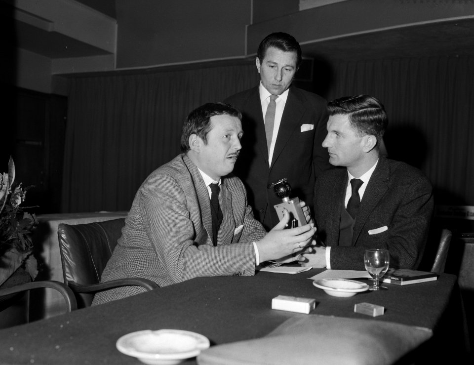 Persconferentie van Toon Hermans over zijn nieuwe film Moutarde van Sonansee, Bestanddeelnr 910-1272