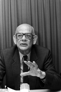 Persconferentie door ex-informateur De Gaay (Gaius) Fortman (CDA) in het Haagse , Bestanddeelnr 931-6560