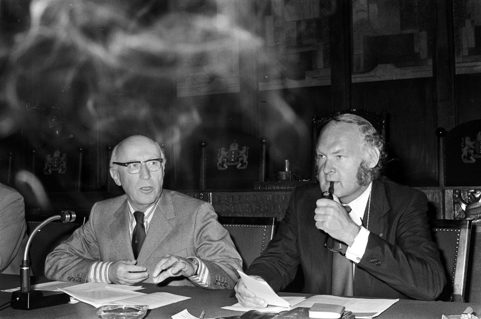 Persconferentie gemeente Amsterdam i.v.m. 700 jarig bestaan van de stad Amsterda, Bestanddeelnr 927-3955