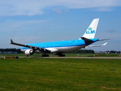 PH-AKD KLM Royal Dutch Airlines Airbus A330-303 taxiing at Schiphol (AMS - EHAM), The Netherlands, 18may2014, pic-4