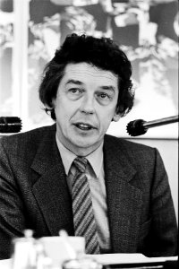 Persconferentie FNV voorzitter Wim Kok ivm situati in Oost Groningen Wim Ko, Bestanddeelnr 930-6674