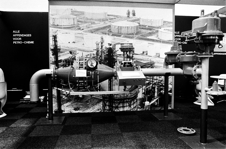 Petrotech 80 in de RAI explosiebeveiliging Protego, type ESTIN, Bestanddeelnr 930-8339