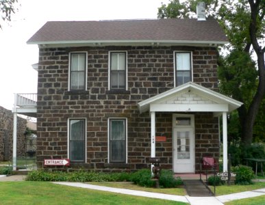Perry Hodgden house from NE 2