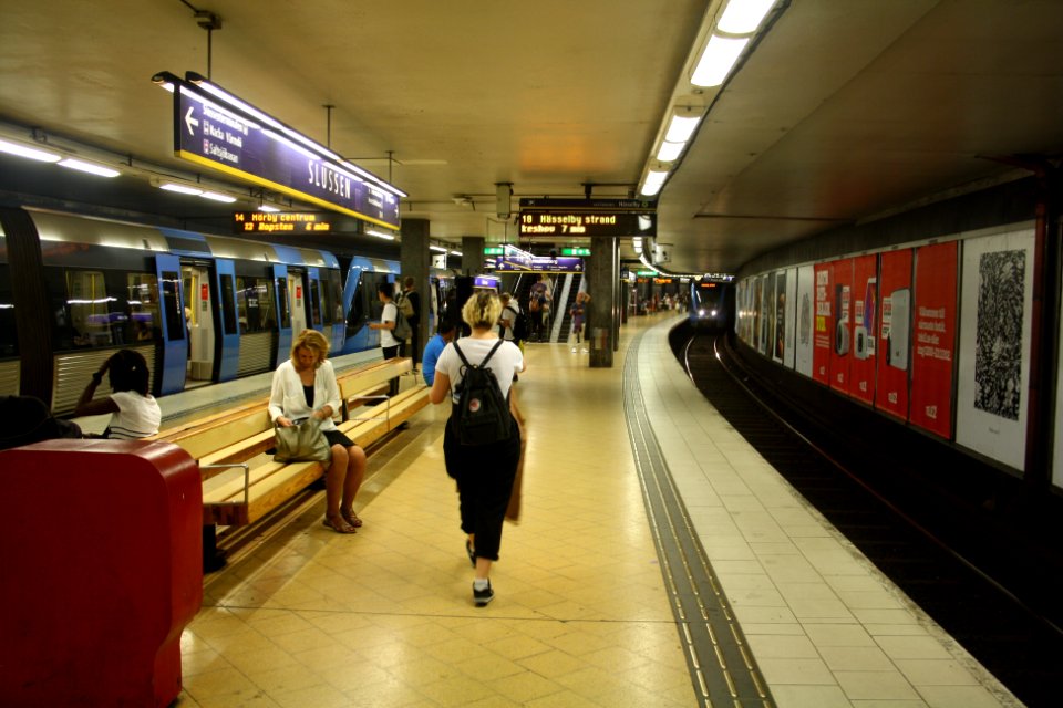 Perronger på Slussen 2016
