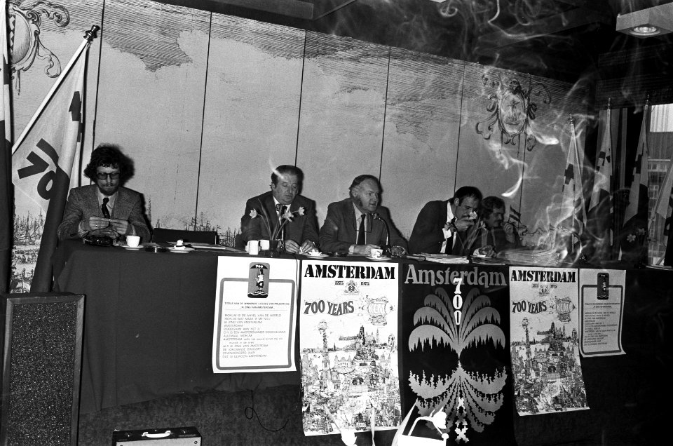 Persconferentie Amsterdam 700 overzicht persconferentie, Bestanddeelnr 927-8166