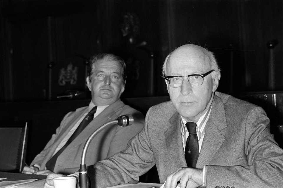 Persconferentie gemeente Amsterdam ivm 700 jarig besta van de stad Amsterdam, Bestanddeelnr 927-3960