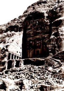 Petra Urnengrab im Wadi Musa März 1963