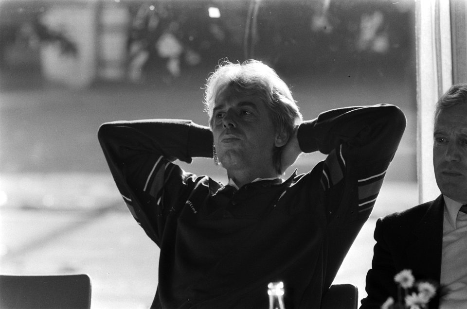 Persconferentie bondscoach Leo Beenhakker, Bestanddeelnr 933-4866
